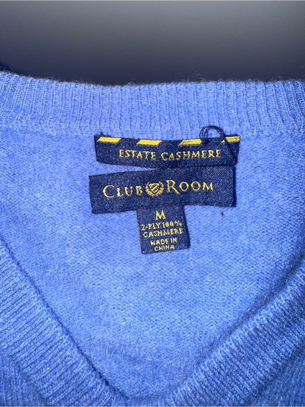 Club Room Estate Cashmere Men Classic V-Neck Blue Sweater Pullover Size Medium - Picture 9 of 15